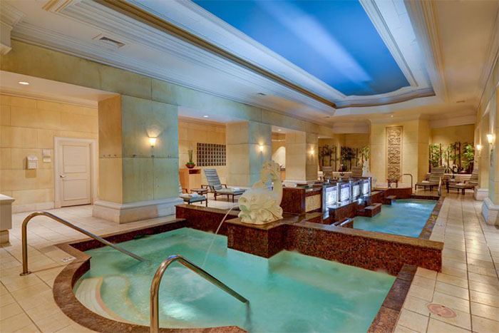 Mandalay Bay Resort and Casino, Las Vegas