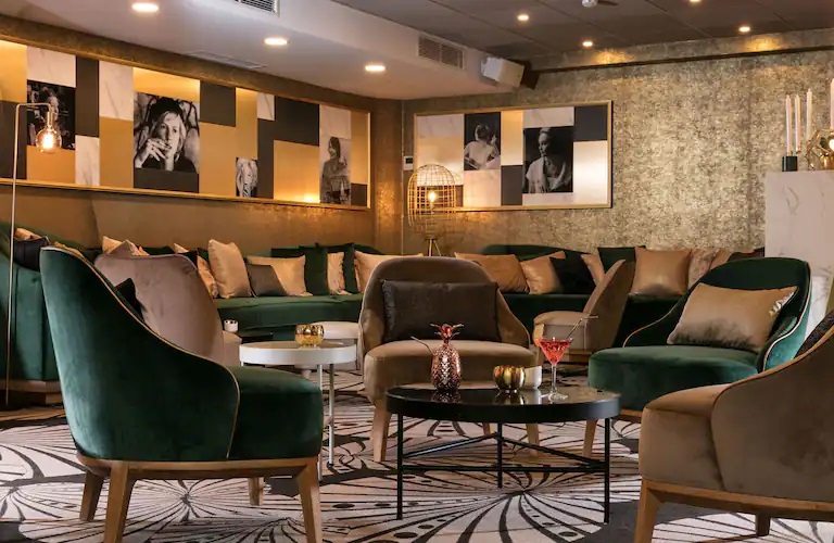 Niepce Paris Hotel, Curio Collection by Hilton