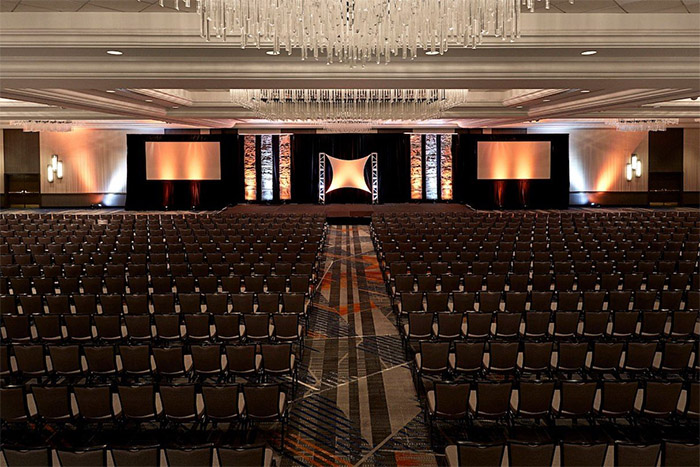 New York Marriott at the Brooklyn Bridge