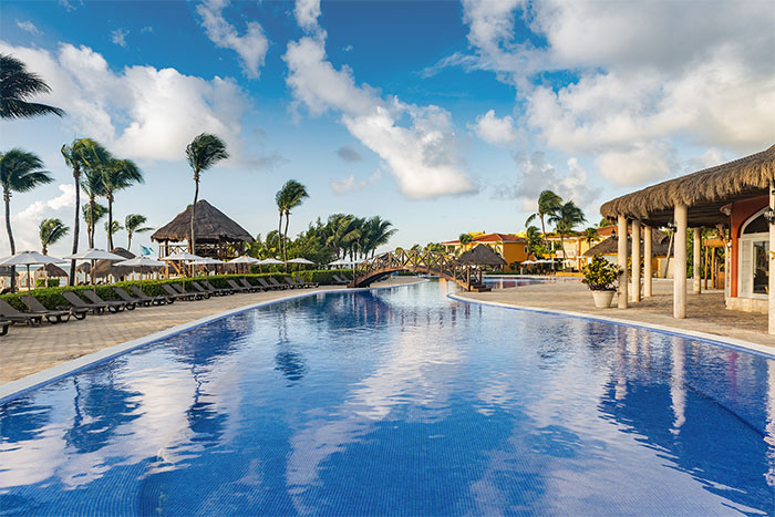 Ocean Maya Royale