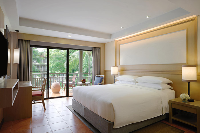 Phuket Marriott Resort & Spa, Merlin Beach