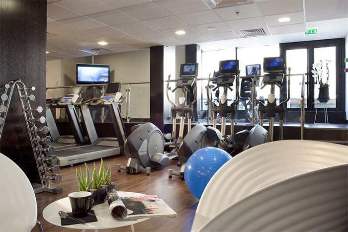 Renaissance Paris Arc de Triomphe Hotel