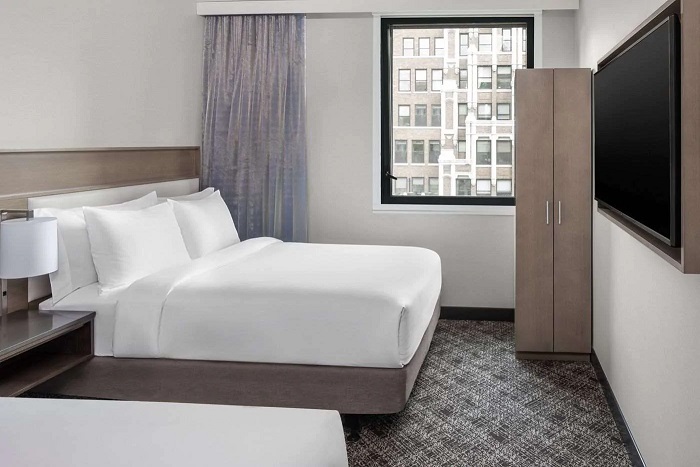 DoubleTree by Hilton New York Times Square South