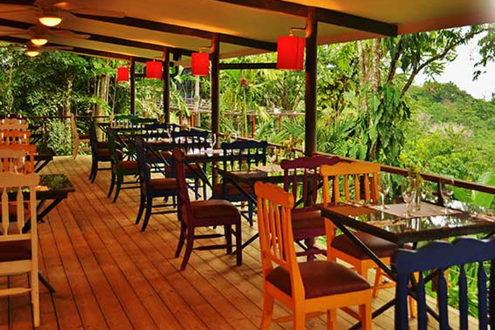 Si Como No Resort & Wildlife Refuge