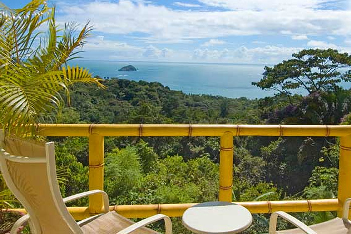 Si Como No Resort & Wildlife Refuge