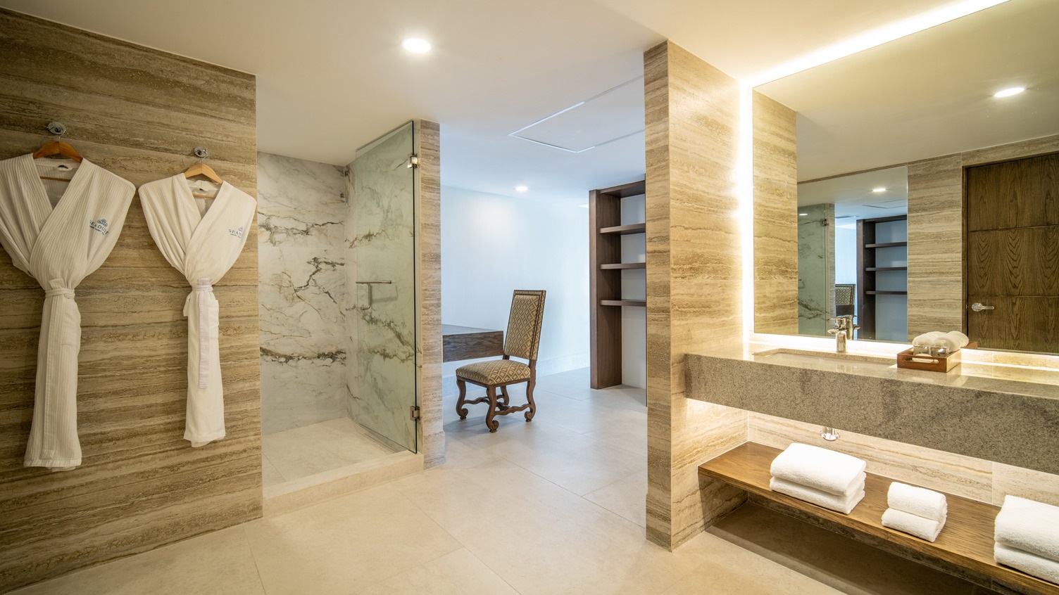 Seadust Cancun Family Resort