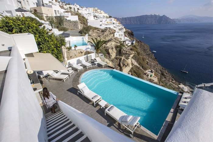 Santorini Secret Suites & Spa