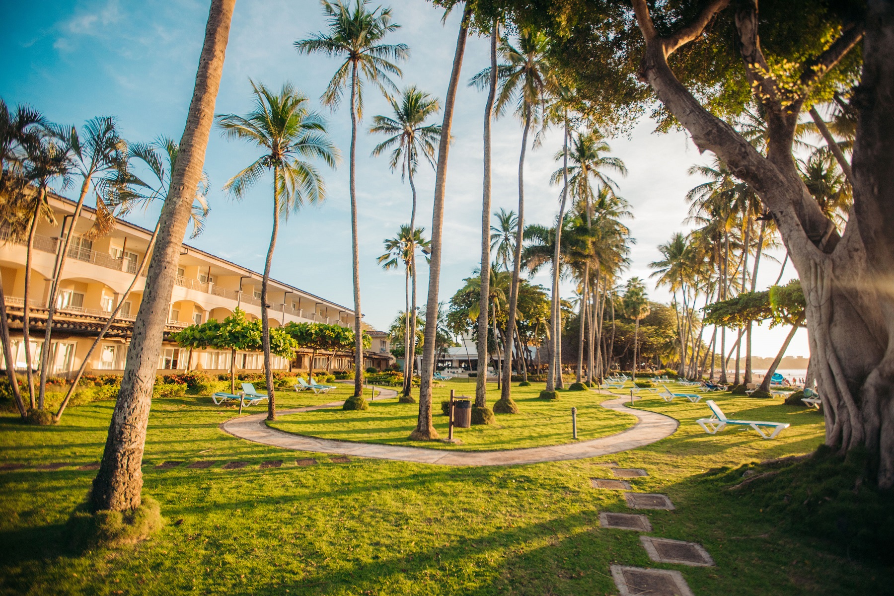 Tamarindo Diria Beach Resort