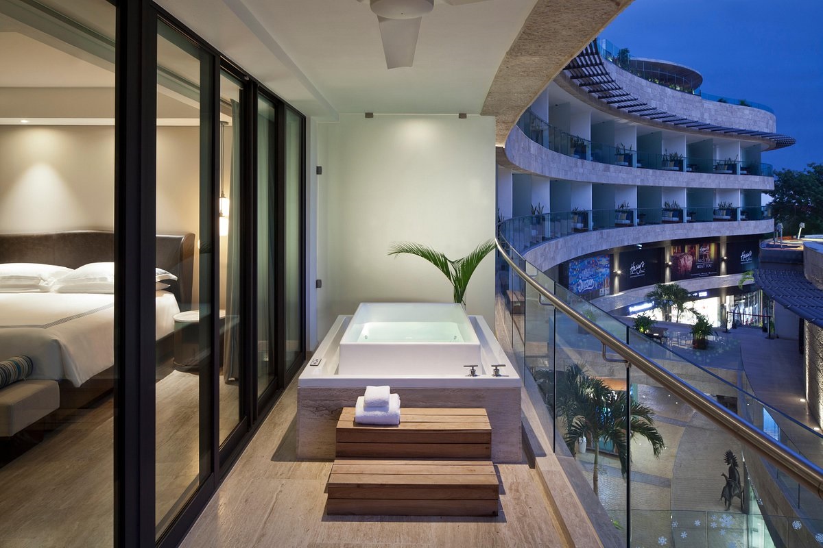 Hyatt Centric Playa del Carmen
