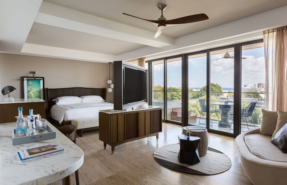 Hyatt Centric Playa del Carmen