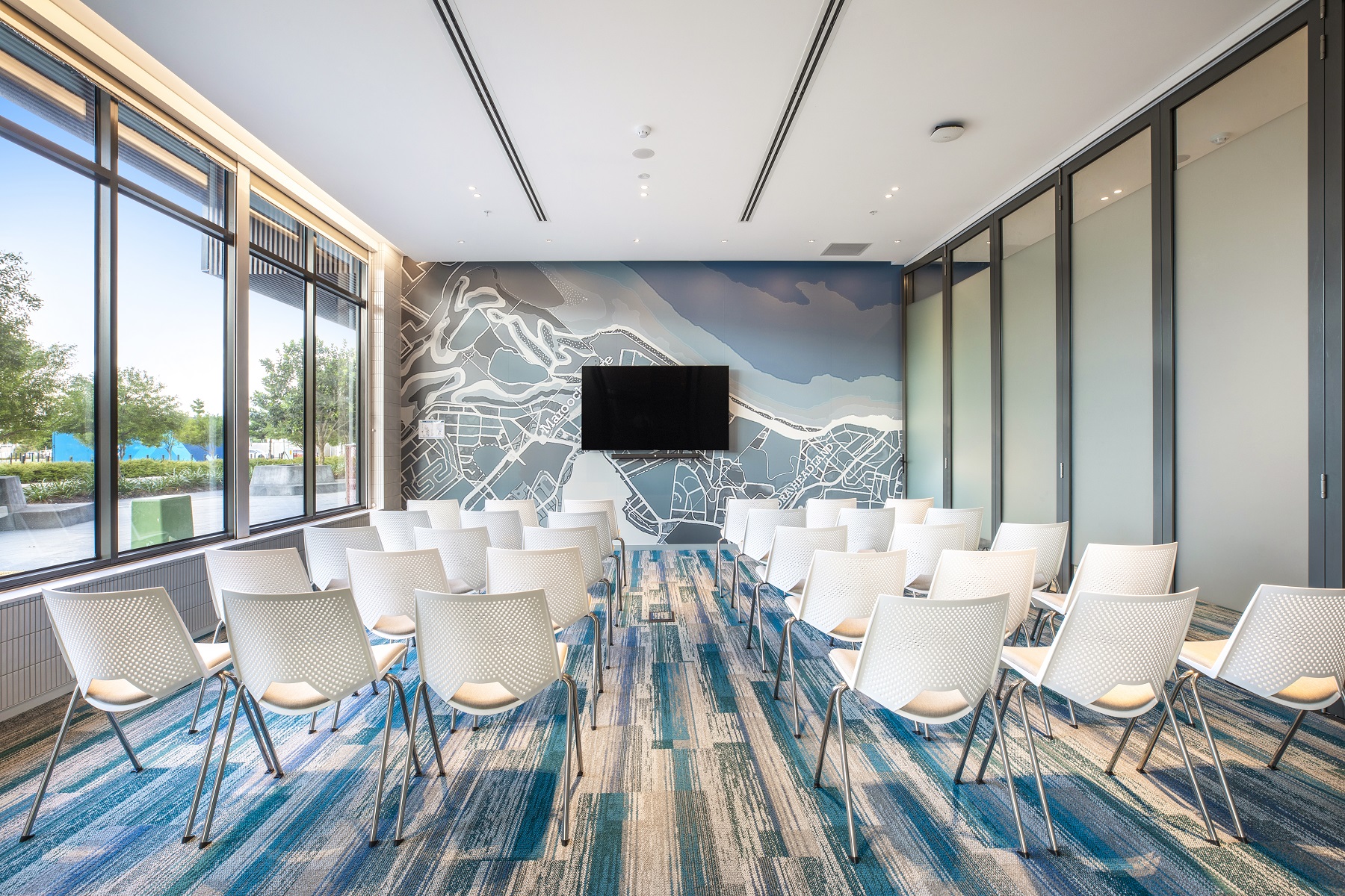 Holiday Inn Express & Suites Sunshine Coast