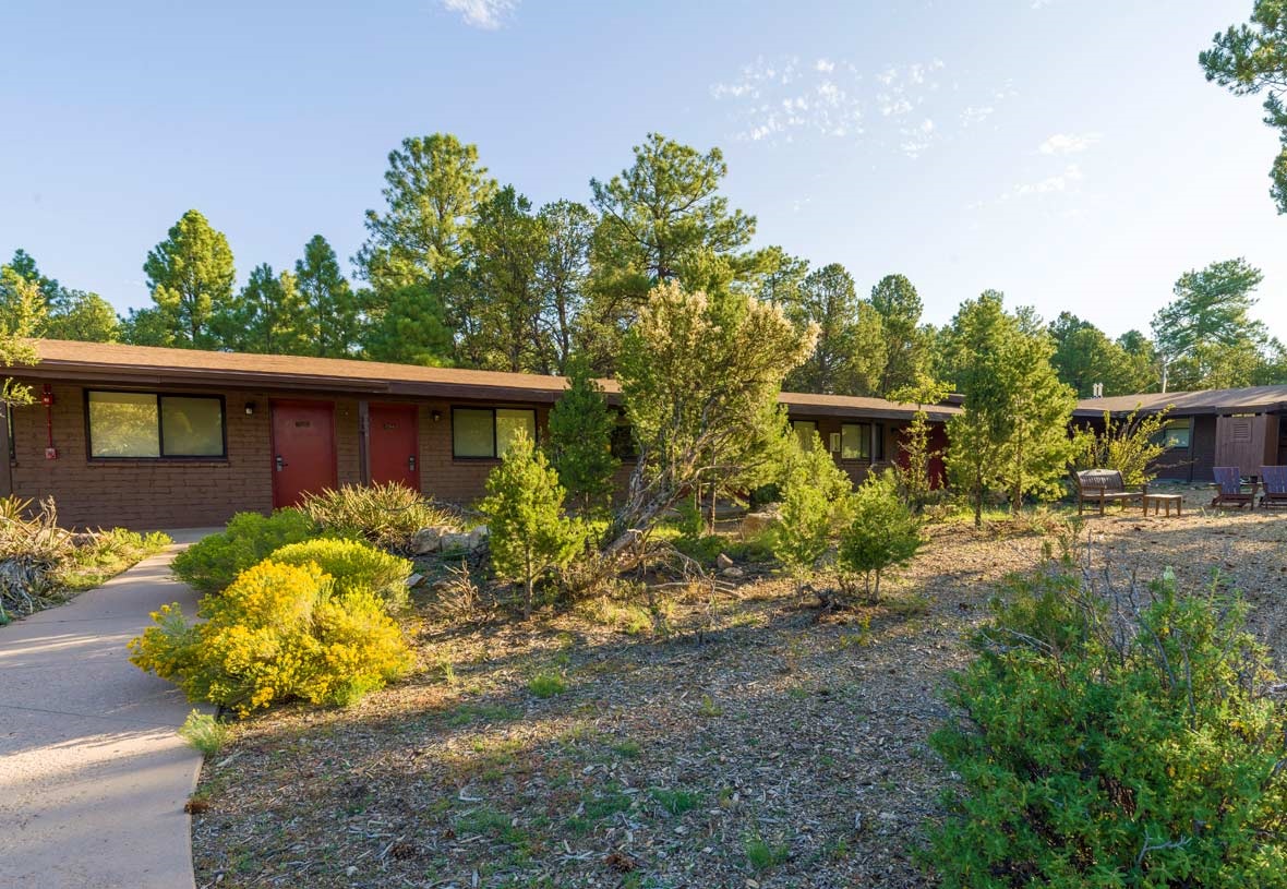 Yavapai Lodge