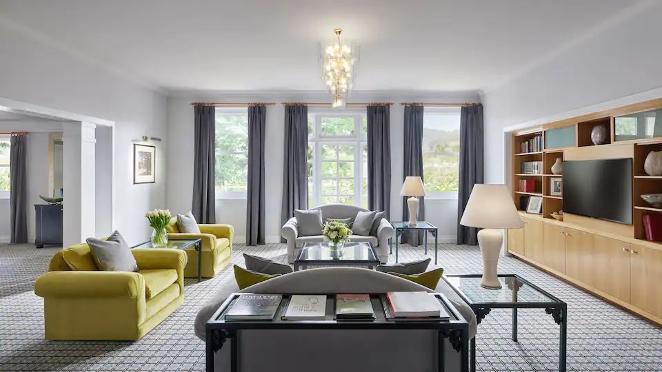 Hyatt Hotel Canberra - A Park Hyatt Hotel