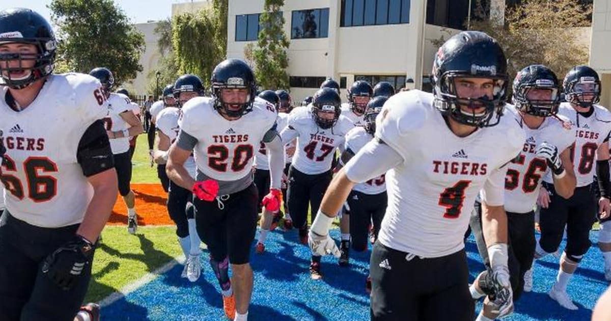 Occidental College Football Get In The Game. Save a Life Team Challenge