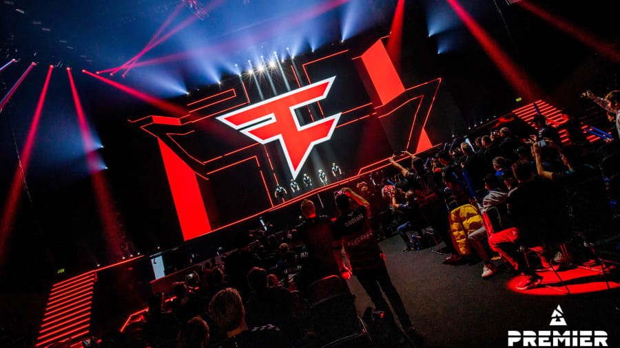 Logo da FaZe é o melhor do cenário #ruyter #fazetemperr #faze