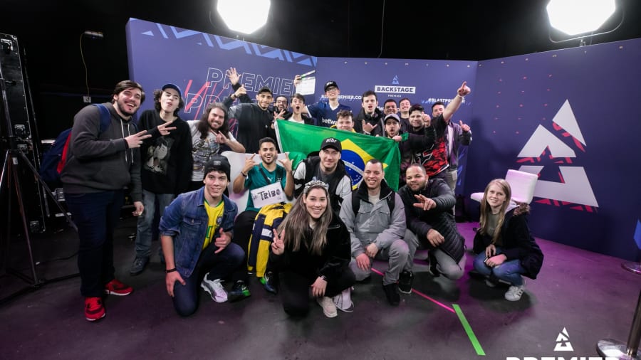 Brazilian footballer launches new CS:GO team