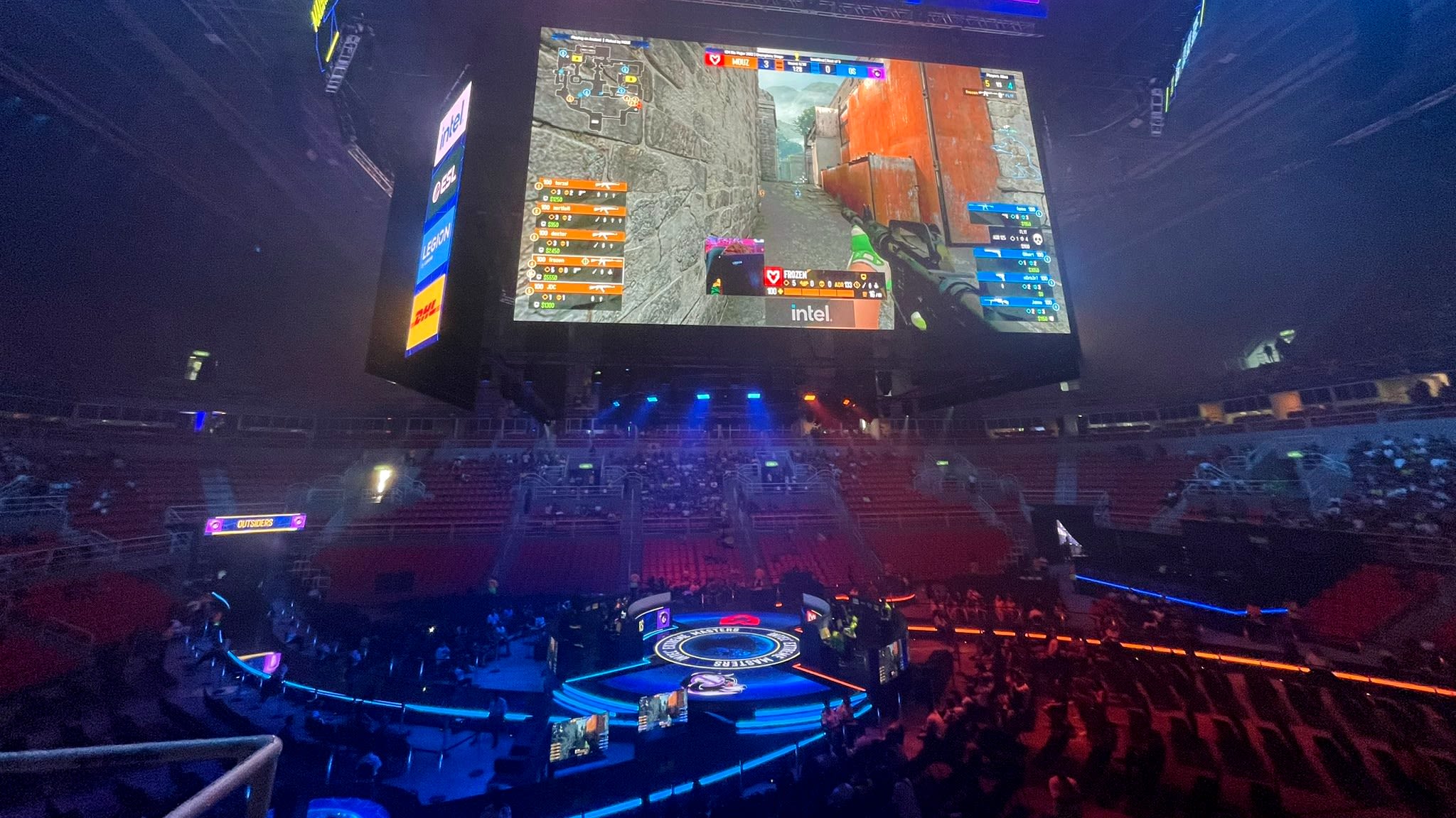 IEM Rio Major semifinal played in front of a near-empty arena Pley.gg