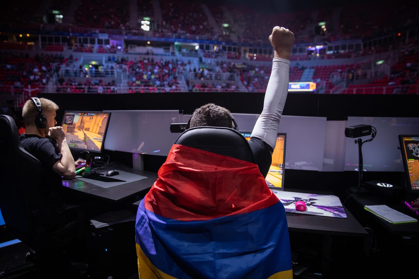 Турнир го 2024. Киберспорт соревнования. Чемпионы iem rio major 2022. Esl rio major 2022 финал. Outsiders побеждают на iem rio major 2022.