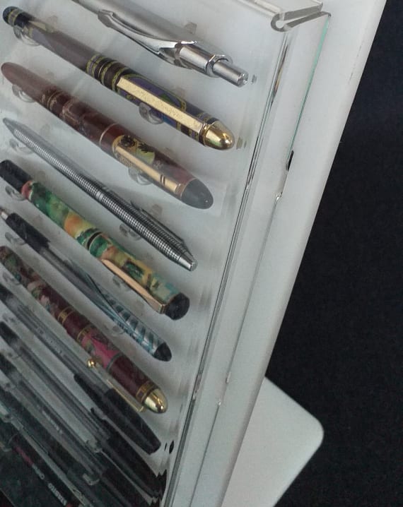 ESPOSITORE PER 12 PENNE IN PLEXIGLASS-CON COPERCHIO AD INCASTRO ANTIFURTO