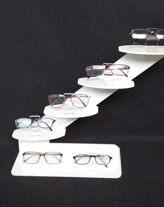 DISPLAY FOR GLASSES