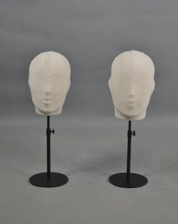 Testa donna rivestita in tessuto ecru'