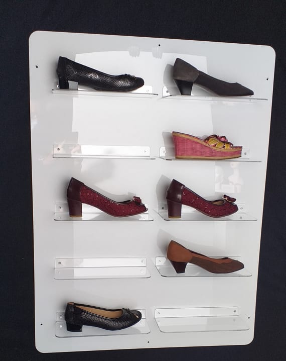 DISPLAY FOR SHOES