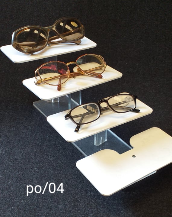 DISPLAY FOR GLASSES