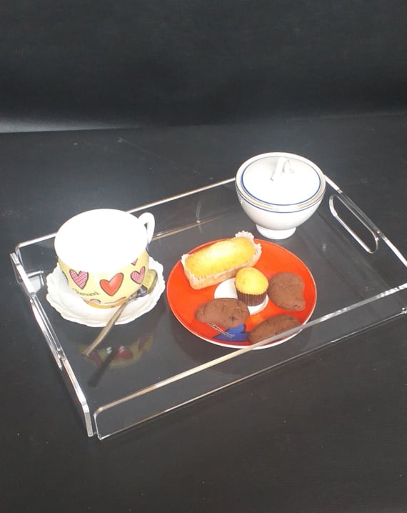 VASSOIO IN PLEX PER DOLCI-PASTICCINI - - -