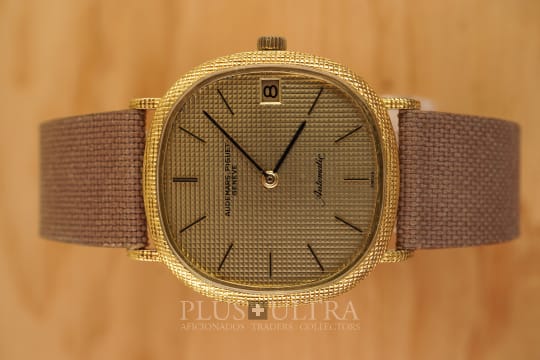 Audemars Piguet Clous-de-Paris Jumbo-Ellipse: Hobnail-Automat