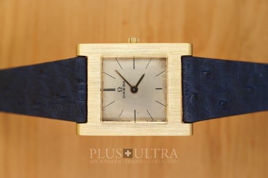 Rare & Ultra-Thin: Brick / Tank Omega Ultra-Thin Tank SlimLine, Manufacturer-Serviced, Extra-Plat Brick, cal540