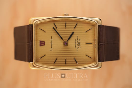Beta21 Omega: Striped Two Tone Dial Omega Constellation ElectroQuartz 8192Hz, Beta21