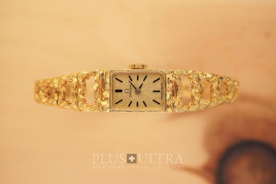Omega Mailles de Or: Naturalistic Bracelet Watch for Ladies by Gilbert Albert