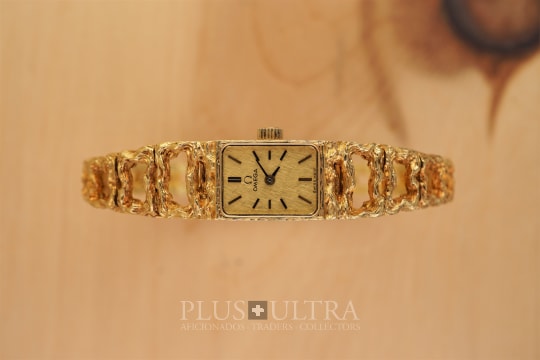 Omega Mailles d'Or: Naturalistic Bracelet-Watch for Ladies by Gilbert Albert