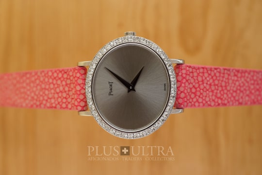 Piaget Super-Thin Ladies Ellipse: Diamonds & Monochrome Sunburst
