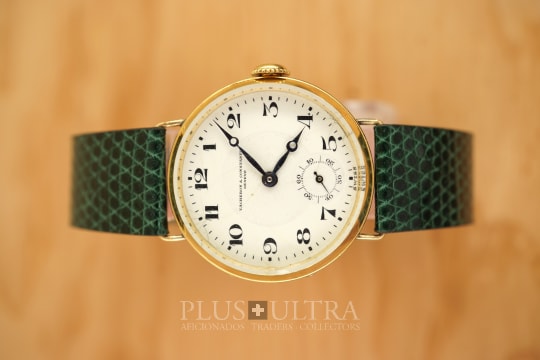 Rare Raised Crystal Calatrava, Historical 1920s Vacheron Constantin Trench-Watch: Historical Calatrava w/ Raised Crystal, Outstanding