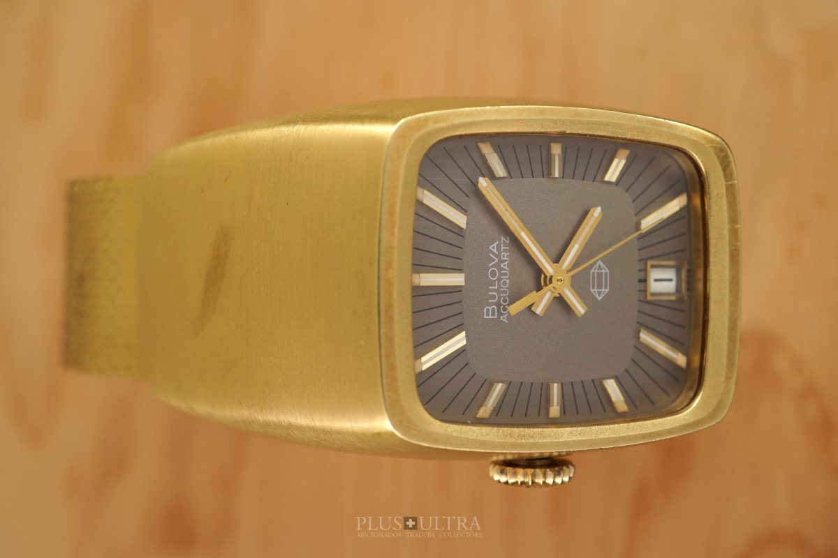 輝く高品質な AlienHead, Bulova Driver: Beta21 SuperRare Heavy AG Ultra Plus | 金属ベルト