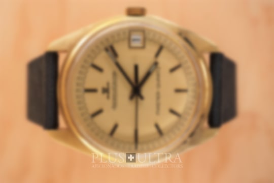 Important JLC: Master-Quartz in Gold Jaeger LeCoultre Early & Rare Master-Quartz: 18K, cal352