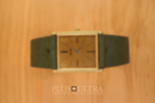 Hobnail-Maximum: Piaget Tank, Guilloche / Clous-de-Paris Piaget Hobnail-Tank: Guilloche / Clous-de-Paris