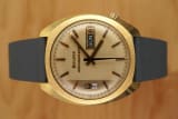 Bulova AccuQuartz: Important Quartz under Sand-Dial in 18K