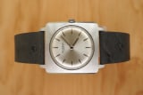 Universal Geneve Thin Tank-Carré: Silver Sunburst Cioccolatone