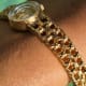 Omega Ladies Gilbert Albert: Linen-Dial, Natural-Design & Integrated Bracelet Maille d'Or