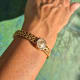 Omega Ladies Gilbert Albert: Linen-Dial, Natural-Design & Integrated Bracelet Maille d'Or