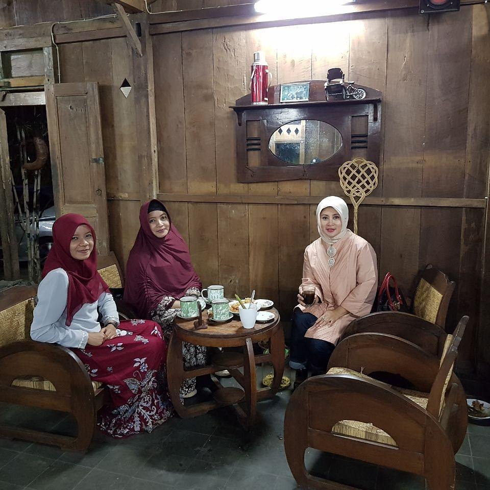 Kopi Klothok Travelisto Kopi Klothok
