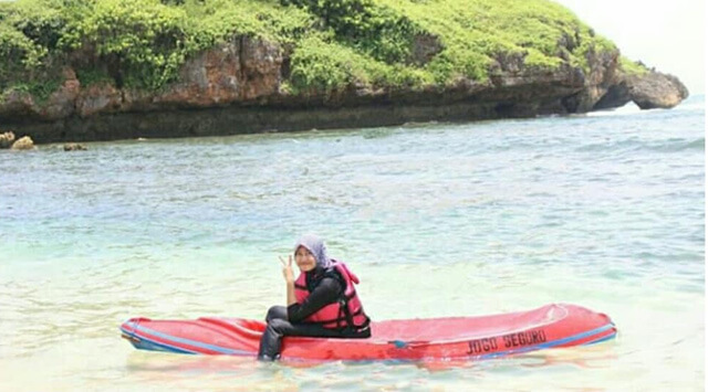 Pantai Sadranan Gunungkidul