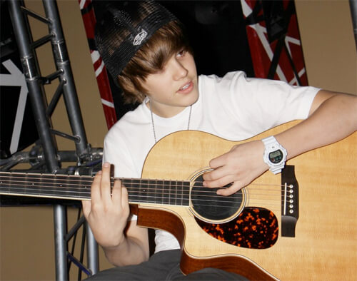 Justin Bieber wearing G-Shock 6900