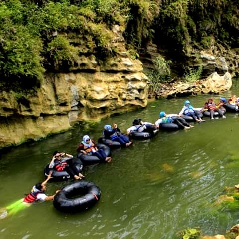 River Tubing Kali Oya Jogja