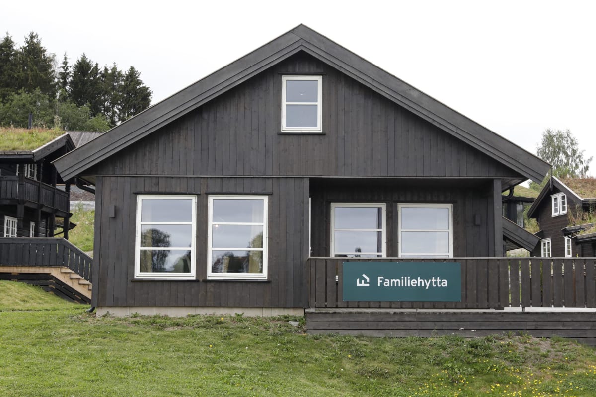 Familiehyttas visningshytter på Norsk Hyttesenter, Hellerudsletta