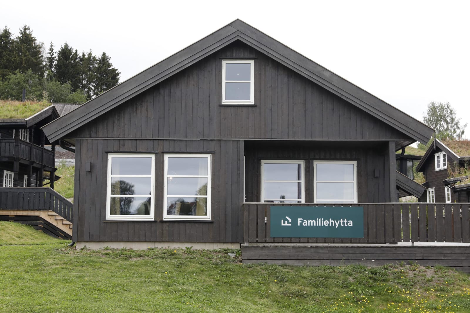 Furutangen 75 visningshytte på Hellerudsletta