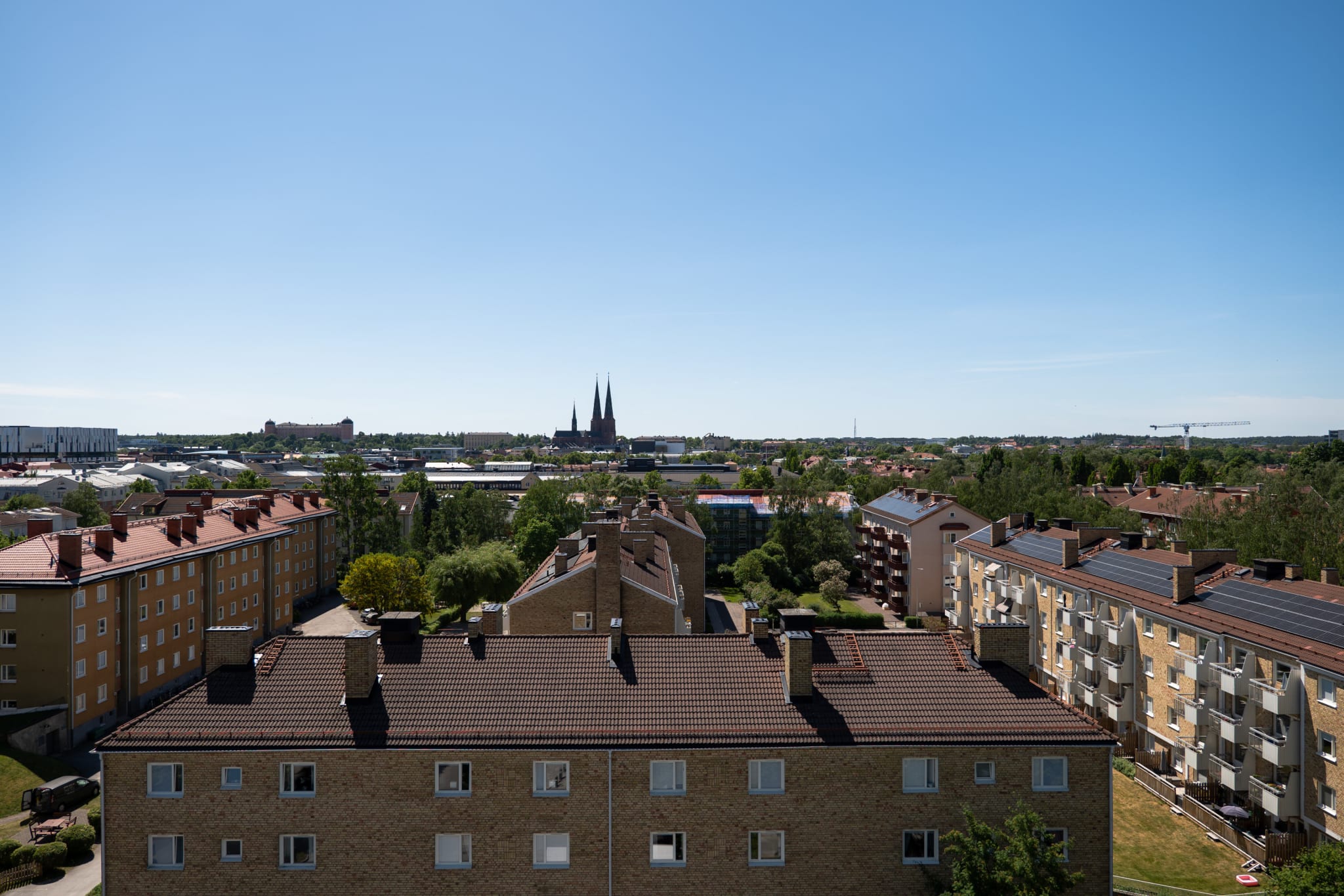Utsikt över takåsarna från balkongen