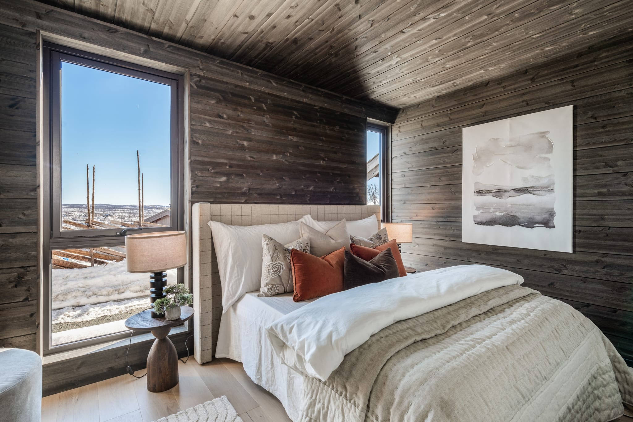 Soverom med plass til garderobeløsning. Foto: Terje Bjørnsen. 